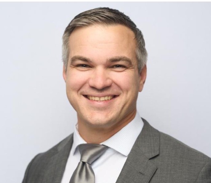Dr. Paul Jordaan